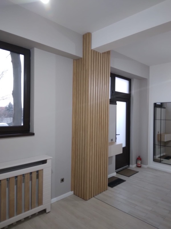 Mobilier de hol la comandă executat de Mobila VD în Oradea, lucrarea 4