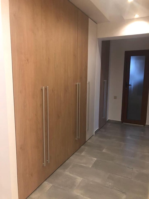 Mobilier de hol la comandă executat de Mobila VD în Oradea, lucrarea 5